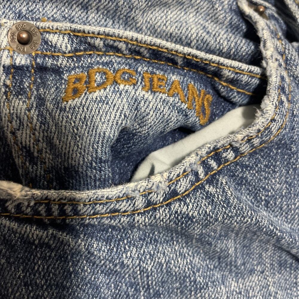 BDG Urban Outfitters High Rise Baggy Jeans Women's Size 24 Blue Light Wash - Picture 10 of 16